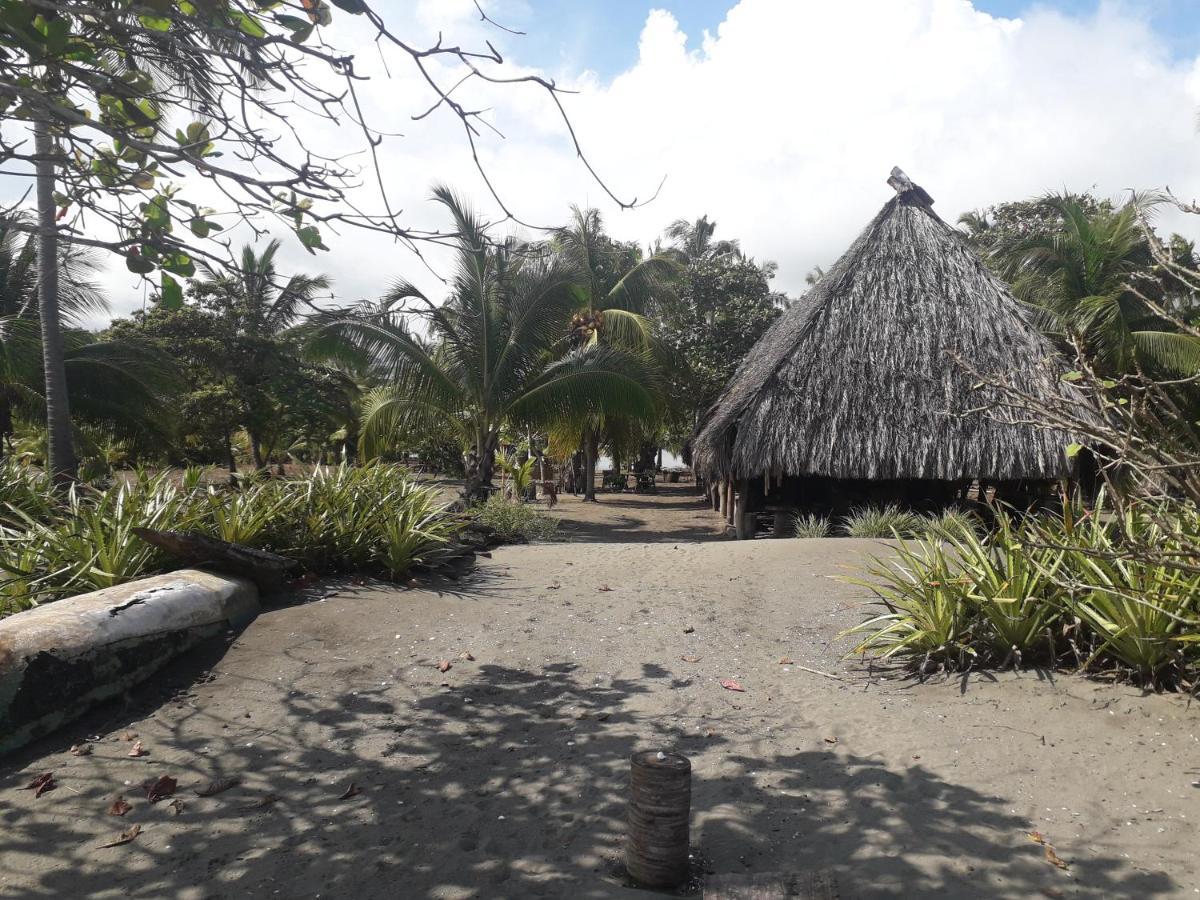 Hostal Pachamama Isla de Canas Exterior foto